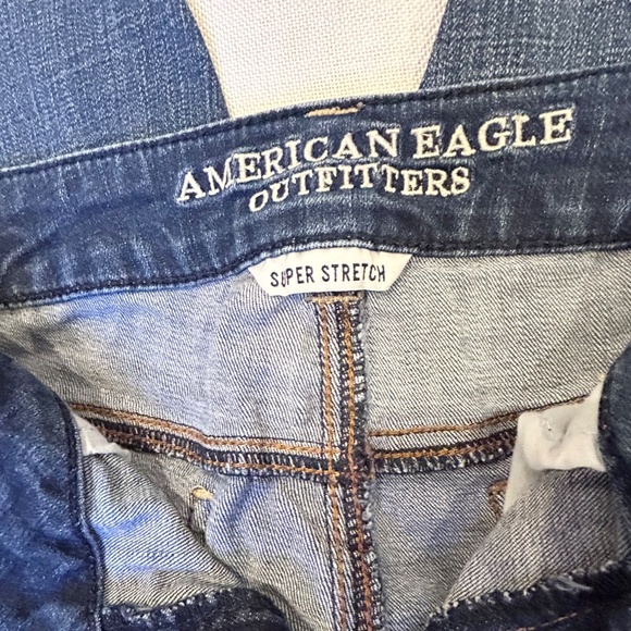 American Eagle High Rise Ripped Jegging Jeans Size 10 - Picture 5 of 7